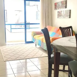 Apartamento Agradavel Apto De 2 Quartos, 2 Banheiros, Sacada Com Churrasqueira, Garagem Privativa Em, Balneário Camboriú